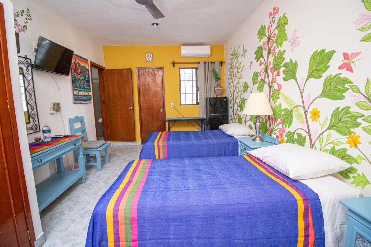 La Casa Del Almendro Playa del Carmen Exterior foto